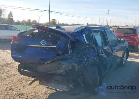 2019 Nissan Rogue S z USA, uszkodzony, nr VIN 5N1AT2MT0KC797990